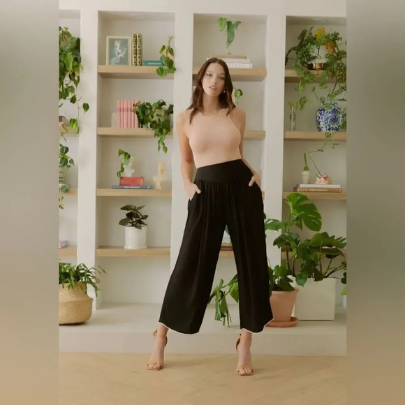 CAROLINA BENOIT MARRAKECH BLACK PANTS WITH PEARLED HEM SMALL - Picture 16 of 17